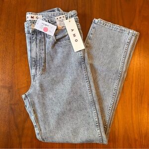 AMO Chloe Crop in Opal